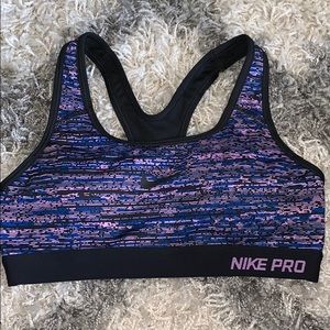 ✨LIKE NEW✨ NIKE Pro Sports Bra